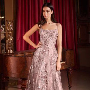 NEW LONG FORMAL SLEEVELESS A-LINE FLORAL TULLE GOWN WITH SCOOP NECKLINE CD CB144